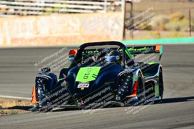 media/Oct-18-2025-Extreme Speed (Sat) [[d6d7e1fef1]]/Group 1 Red/Session 1 (Turn 4)/